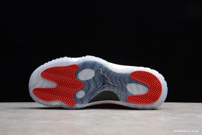 Jordan Air RetroGym 11 378037-623 Red 0809